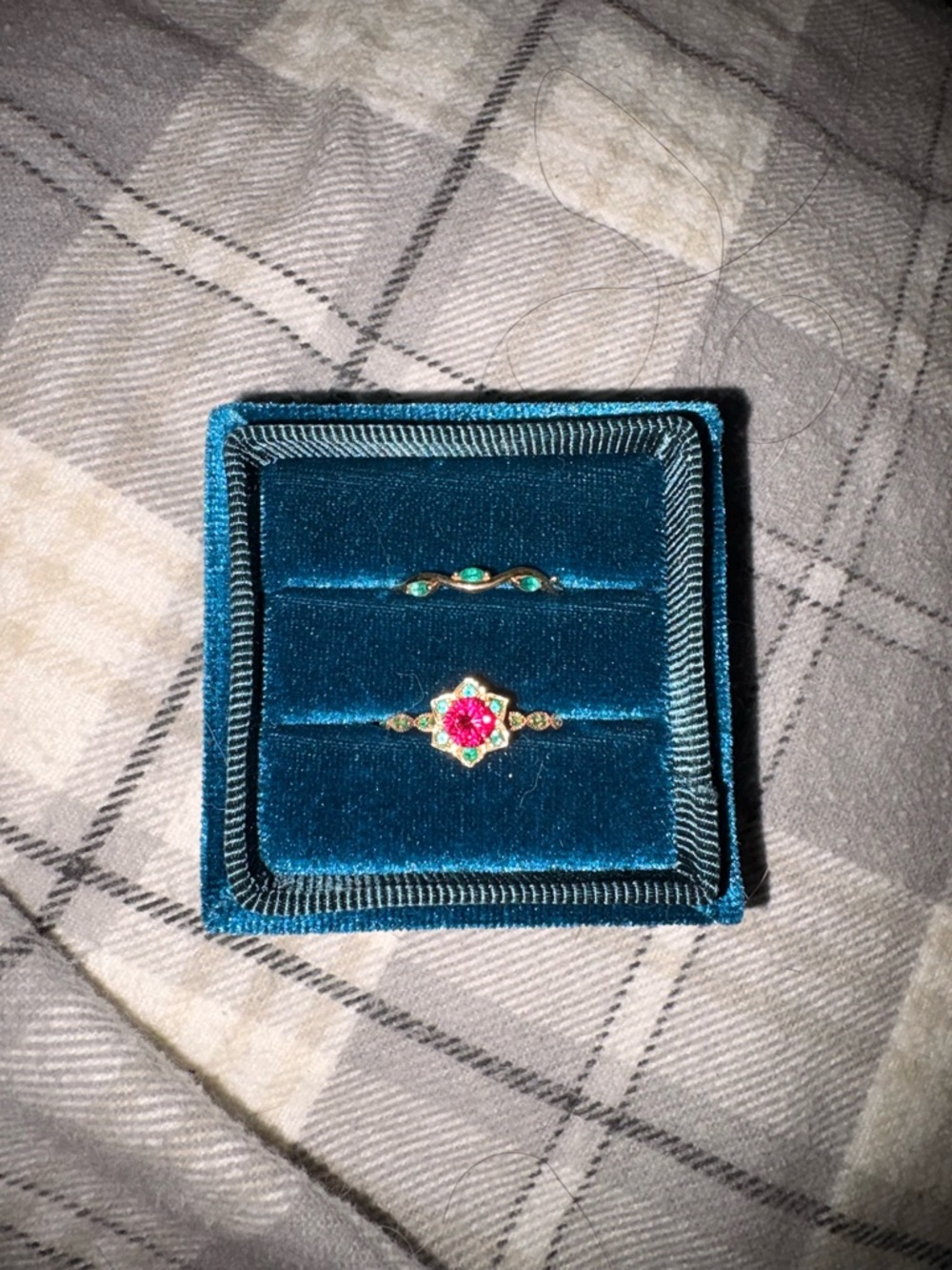 Gold Floral Red & Green Stone Women's Ring Set